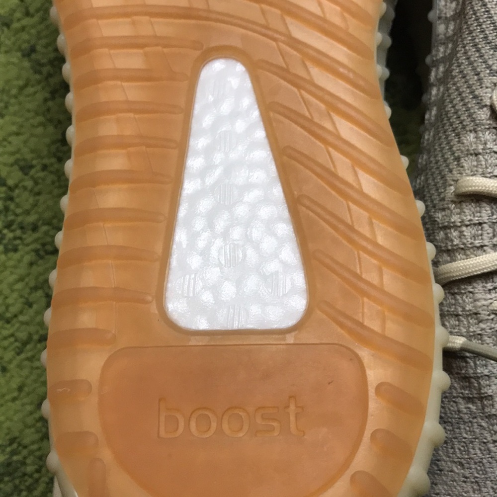 Adidas Yeezy boost v3 trainers size 10.5 - Picture 6 of 10